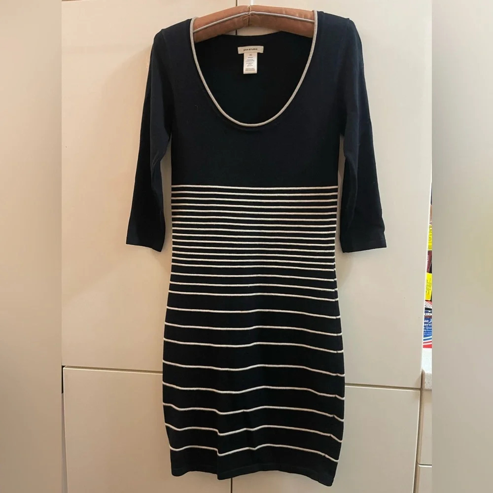 Max Studio Women's Sweater winter midi Dress Black/ beige 3/4 Sleeves Sz XS